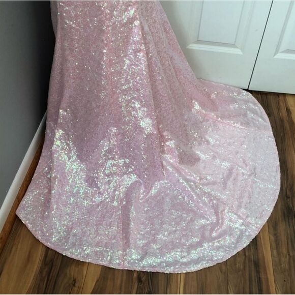 Pink Sequin Gown Size 4 NWT - Picture 9 of 11
